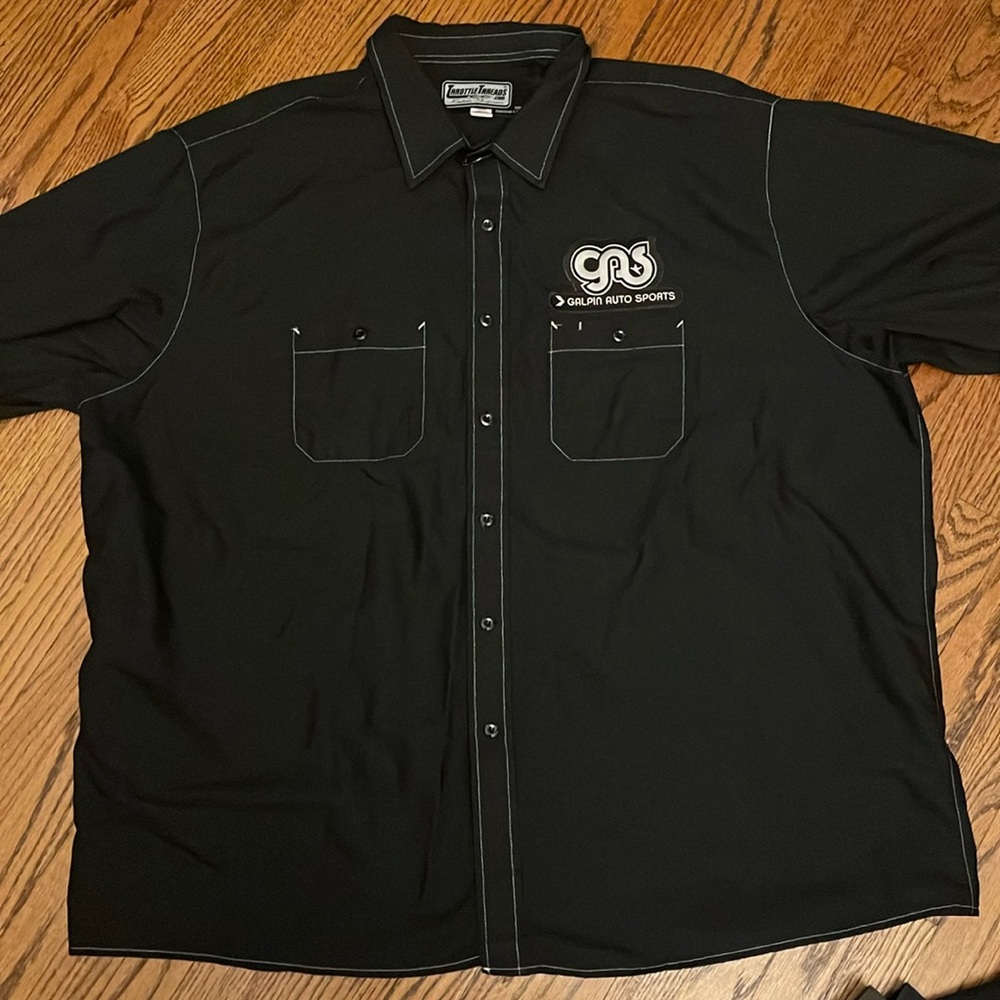 Throttle threads custom shop wear